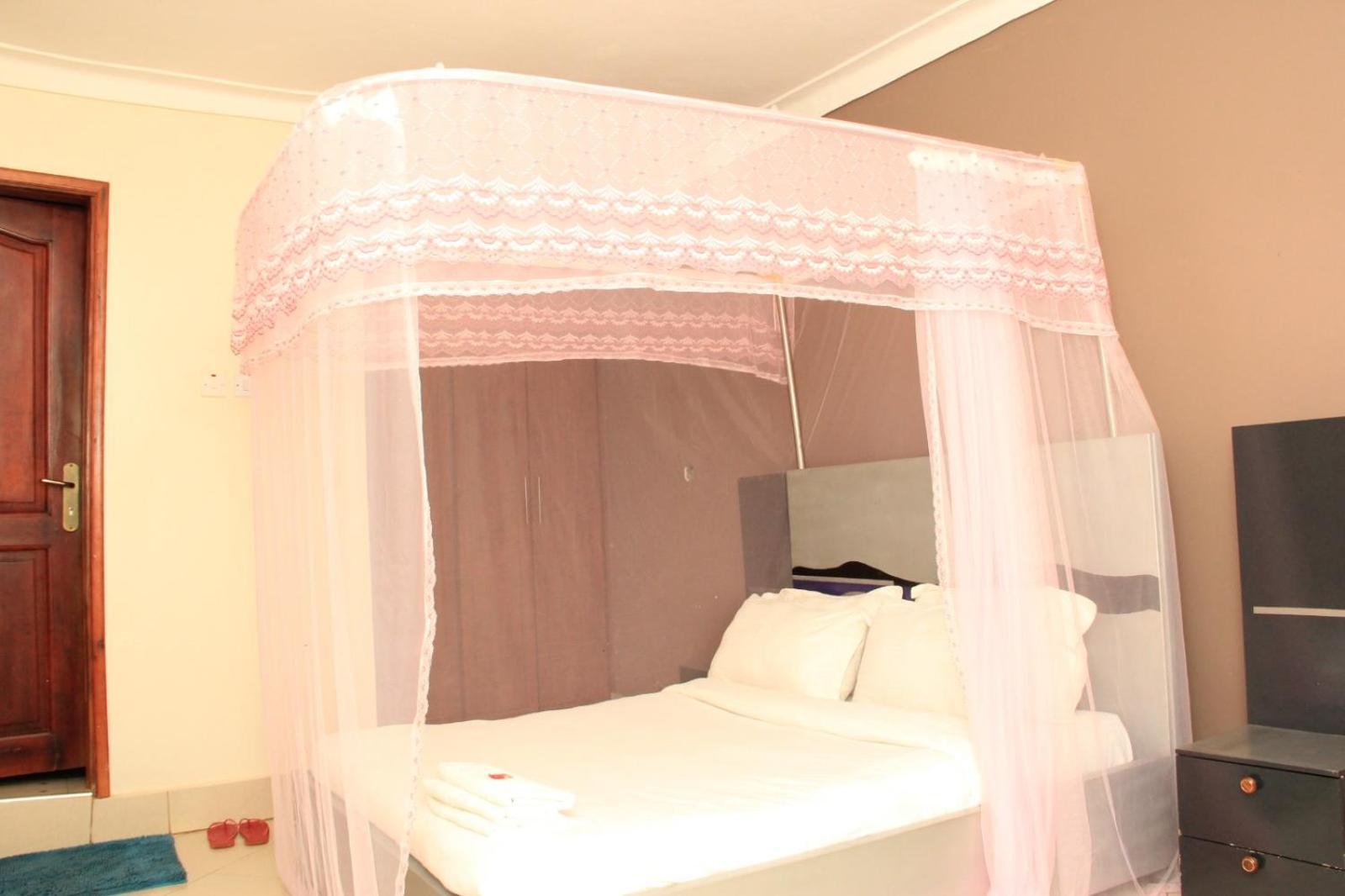 Airport Shoebill Hotel Entebbe Kültér fotó