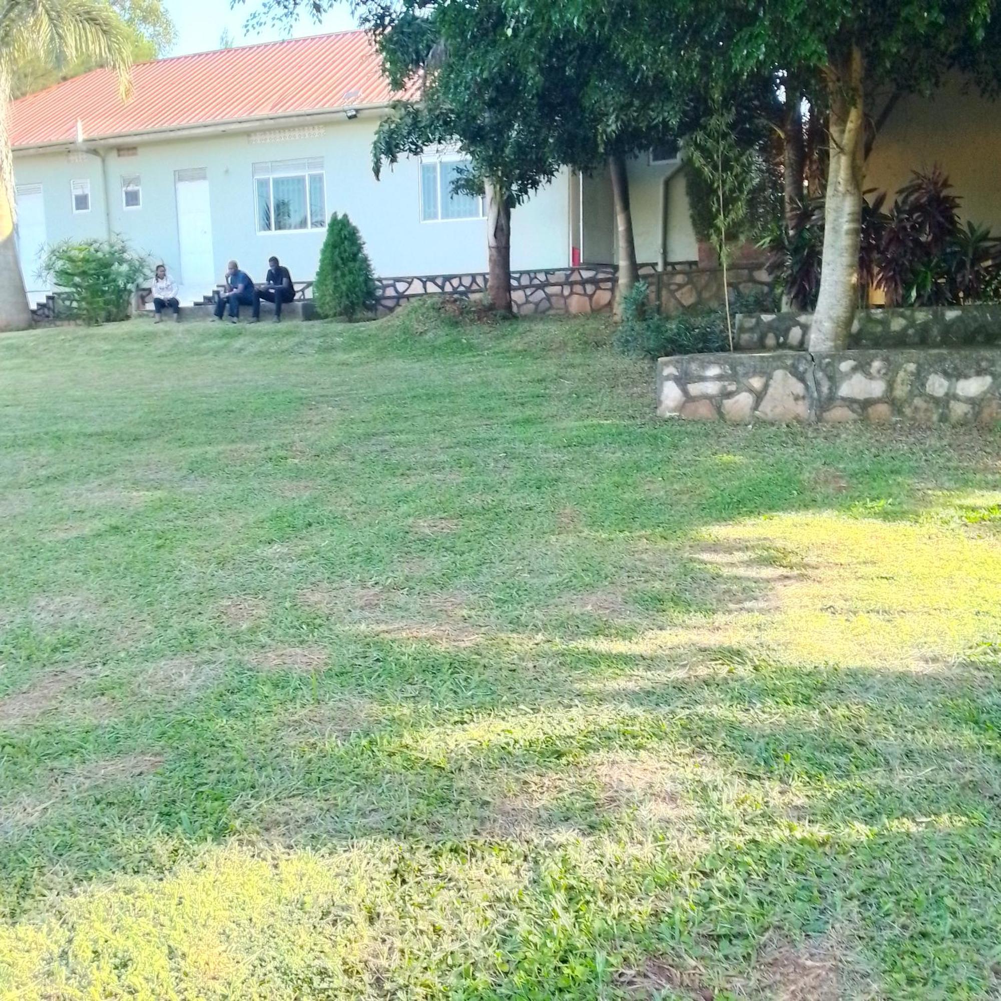 Airport Shoebill Hotel Entebbe Kültér fotó