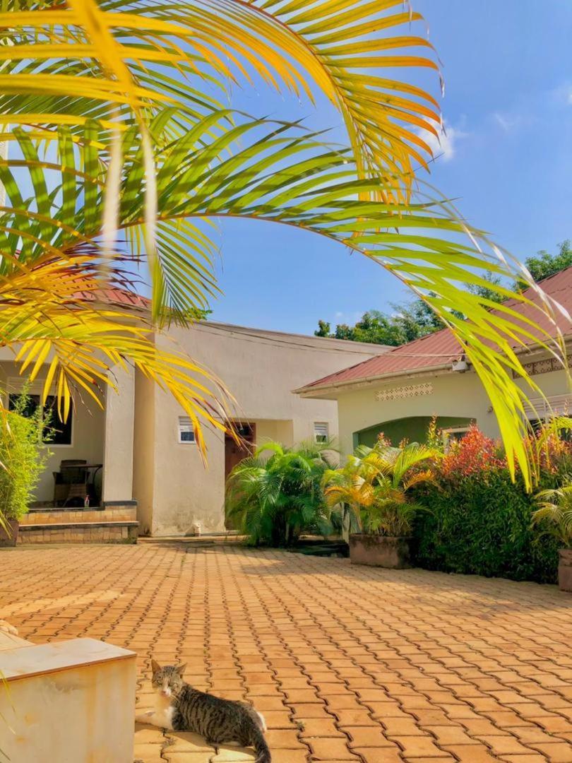 Airport Shoebill Hotel Entebbe Kültér fotó